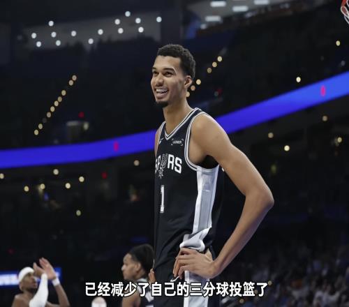 埃弗顿斥资,万英镑引入,新援贝托,广州赛马,赛程安排,赛果查询,马匹资料,赛事动态