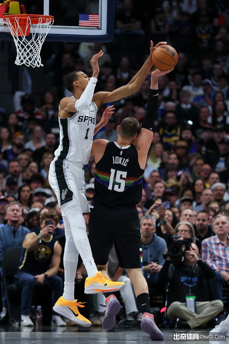 地下城与勇,年销售额降,开发商业绩,广州赛马,赛程安排,赛果查询,马匹资料,赛事动态